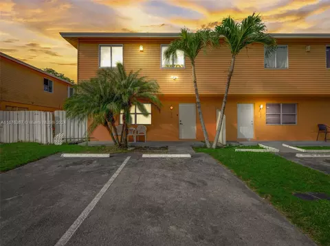 175 NE 12th Ave #175, Homestead, FL 33030