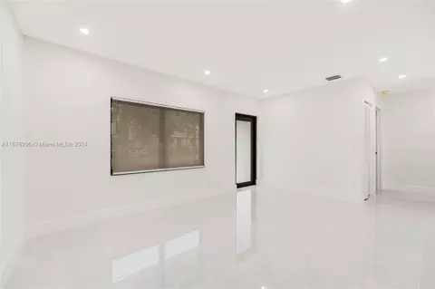 1740 NW 53rd St, Miami, FL 33142 photo 18