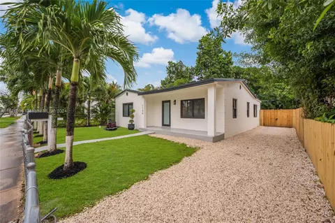 1740 NW 53rd St, Miami, FL 33142 photo 2