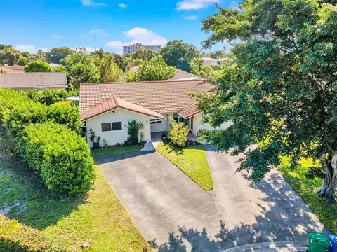 11151 NW A Nw 35th Pl, Coral Springs, FL 33065