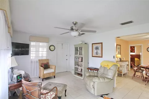 2033 SE 34th Ln, Okeechobee, FL 34974 photo 37