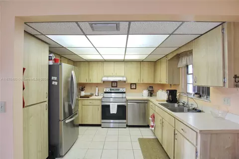 2033 SE 34th Ln, Okeechobee, FL 34974 photo 14