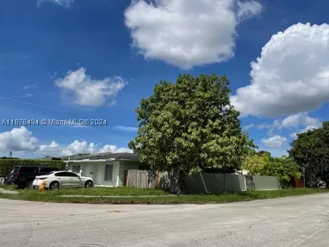 10001 SW 23rd Ter #10001, Miami, FL 33165