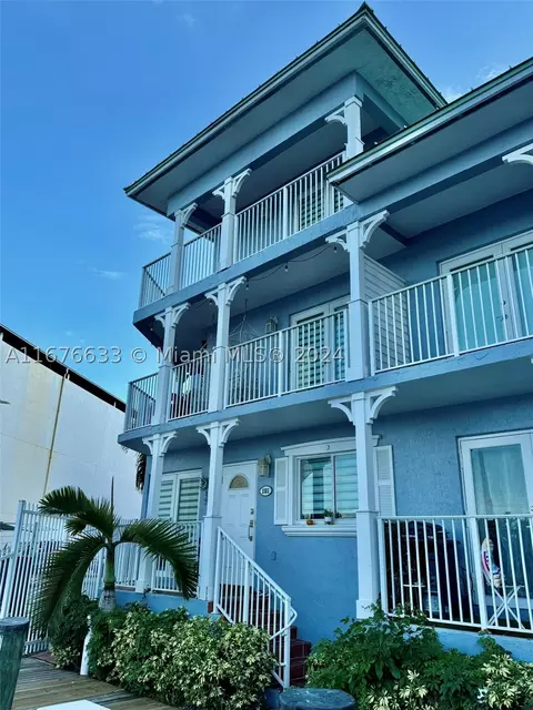 2415 NW 16th St Rd #101, Miami, FL 33125