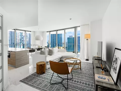 1300 S Miami Ave #2901, Miami, FL 33130