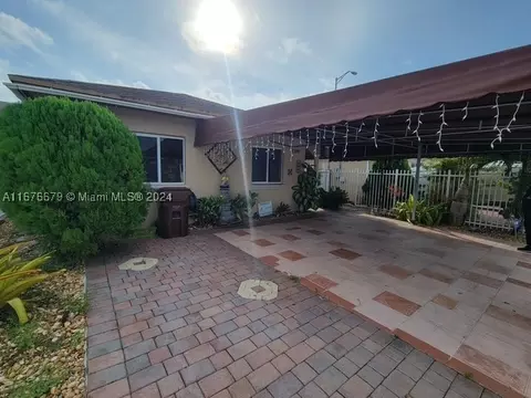 1349 W 30th St, Hialeah, FL 33012 photo 1
