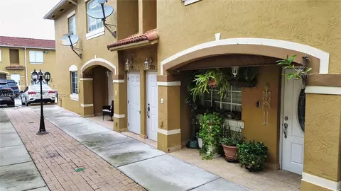 8100 W 28th Ct #210, Hialeah, FL 33018 photo 2