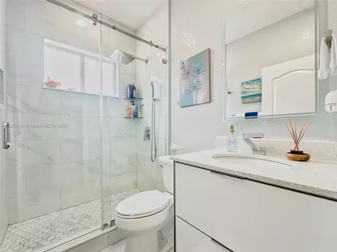 8100 W 28th Ct #210, Hialeah, FL 33018 photo 20
