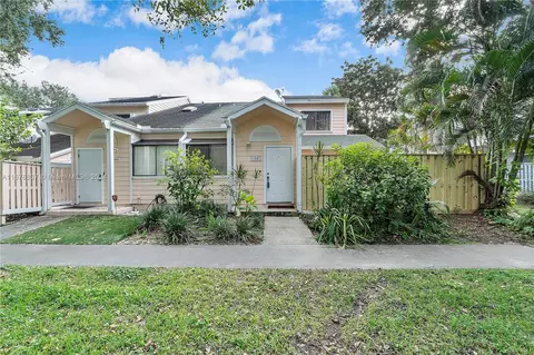1847 Runners Way, North Lauderdale, FL 33068
