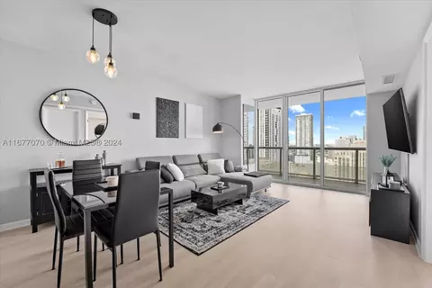 50 Biscayne Blvd #2607, Miami, FL 33132