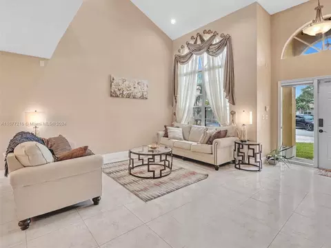 17905 SW 13th Ct, Pembroke Pines, FL 33029