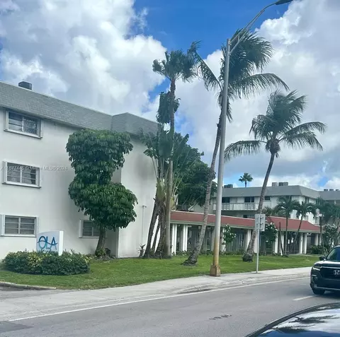 15225 NE 6th Ave #B312, Miami, FL 33162