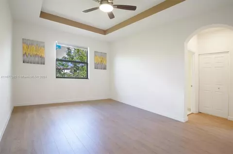 3301 W 94th Ter, Hialeah, FL 33018 photo 30