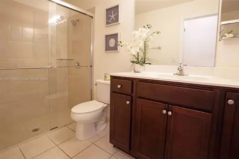 3301 W 94th Ter, Hialeah, FL 33018 photo 26