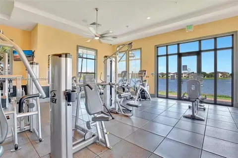 3301 W 94th Ter, Hialeah, FL 33018 photo 54