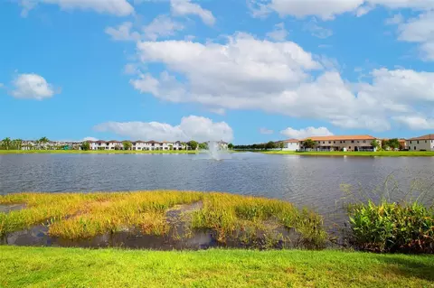3301 W 94th Ter, Hialeah, FL 33018 photo 49
