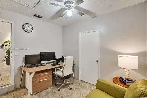 9133 NW 190th Ter, Hialeah, FL 33018 photo 29