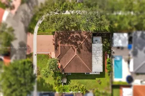 9133 NW 190th Ter, Hialeah, FL 33018 photo 46