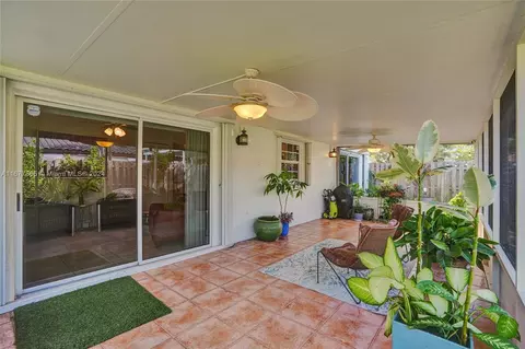 9133 NW 190th Ter, Hialeah, FL 33018 photo 35