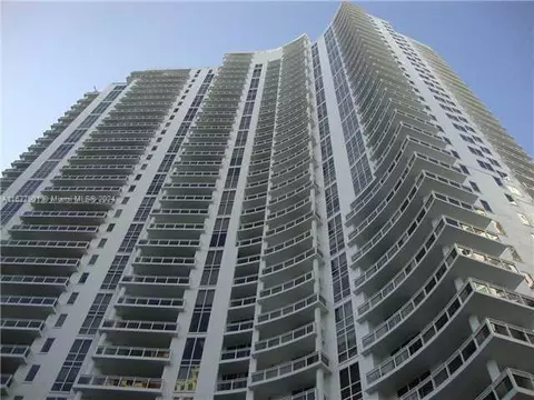 901 Brickell Key Blvd #1701, Miami, FL 33131