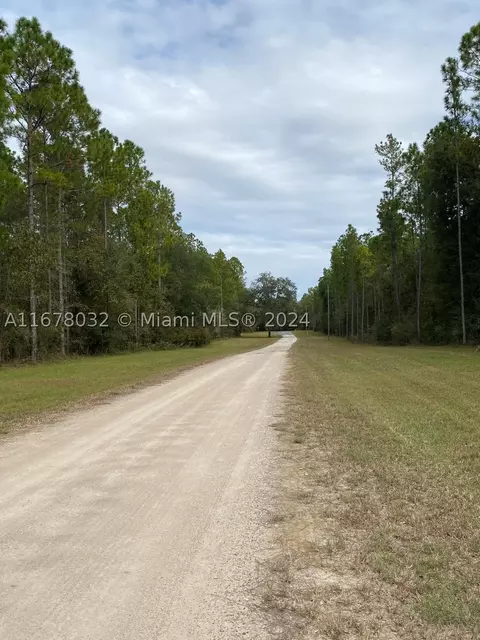 831 SE 116th Ter, Williston, FL 32696 photo 1