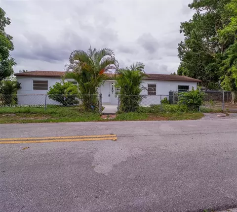 3401 NW 101 St, Miami, FL 33147