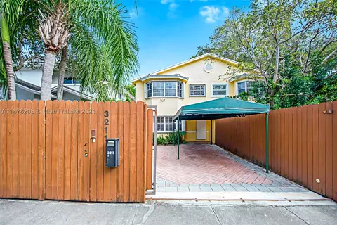 3211 Matilda St #A, Coconut Grove, FL 33133