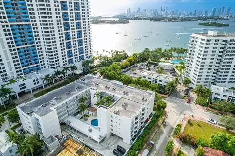 1401 Bay Rd #213, Miami Beach, FL 33139
