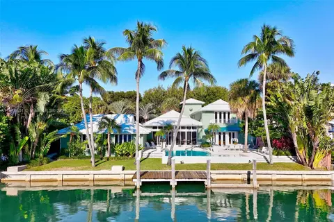 50 Island Dr, Key Biscayne, FL 33149