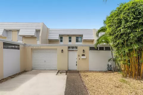 7384 Big Cypress Dr #7384, Miami Lakes, FL 33014