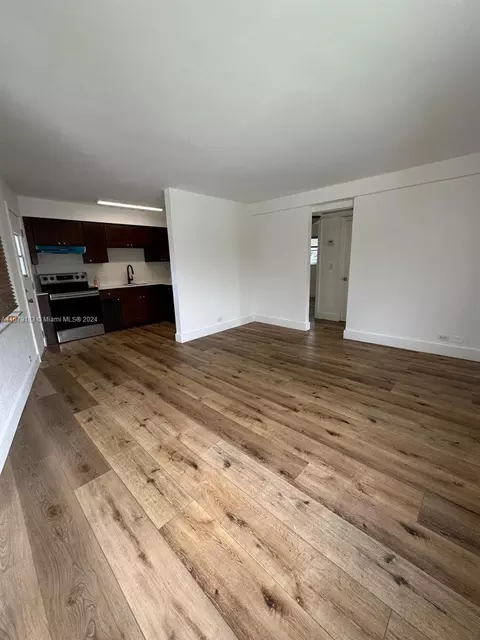 1610 NW N River Dr #212, Miami, FL 33125