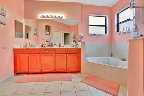 3544 W 94th St, Hialeah, FL 33018 photo 26