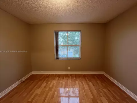 3336 Apache Ln, Margate, FL 33063 photo 11