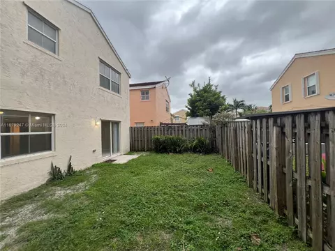 3336 Apache Ln, Margate, FL 33063 photo 27