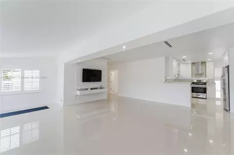 230 E 56th St, Hialeah, FL 33013 photo 48