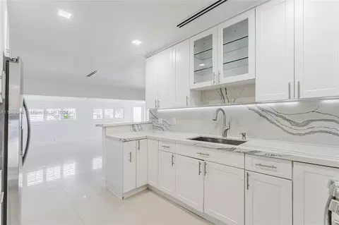 230 E 56th St, Hialeah, FL 33013 photo 45