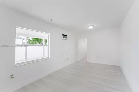 230 E 56th St, Hialeah, FL 33013 photo 35