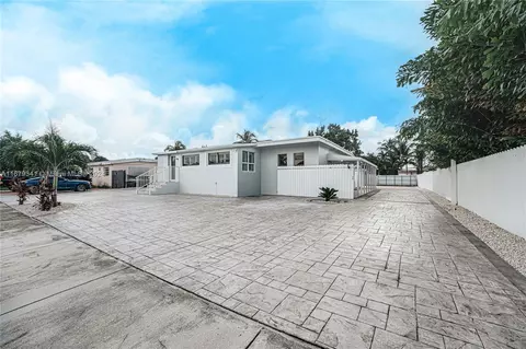 230 E 56th St, Hialeah, FL 33013 photo 3