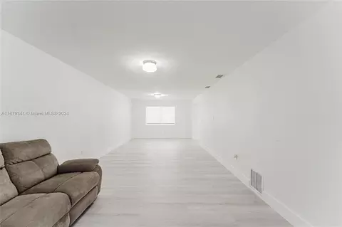 230 E 56th St, Hialeah, FL 33013 photo 43