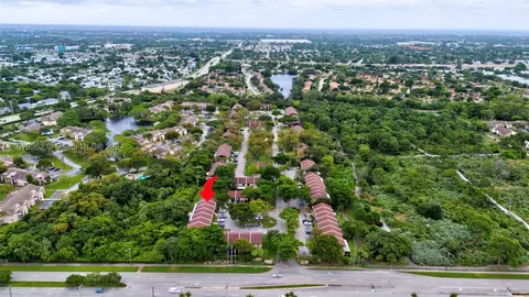 865 NW 47th St, Pompano Beach, FL 33064