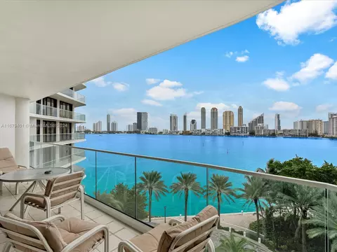 2800 Island Blvd #702, Aventura, FL 33160