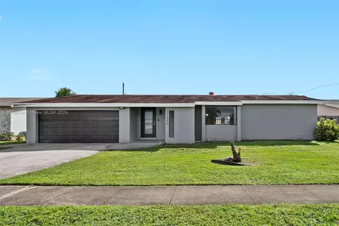 11440 NW 29th Mnr, Sunrise, FL 33323