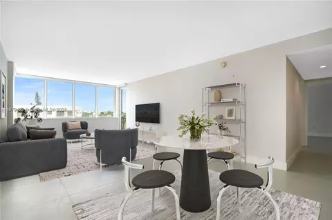 8233 Harding Ave #508, Miami Beach, FL 33141