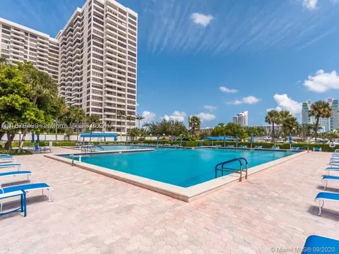 600 Three Islands Blvd #414, Hallandale Beach, FL 33009