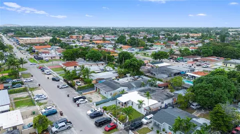 View/Area - 551 E 37th St, Hialeah, FL 33013 photo 12 of 12