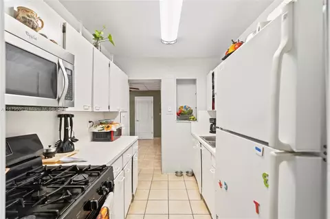 Other - 551 E 37th St, Hialeah, FL 33013 photo 7 of 21