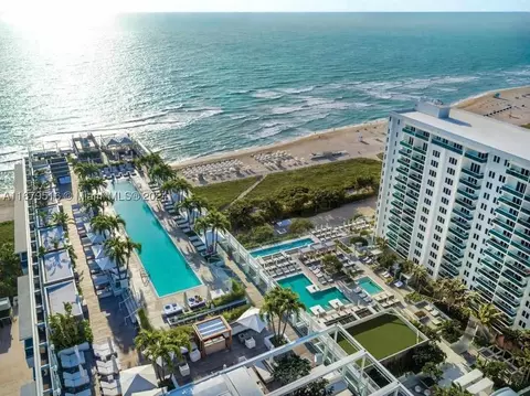 2301 Collins Ave #320, Miami Beach, FL 33139