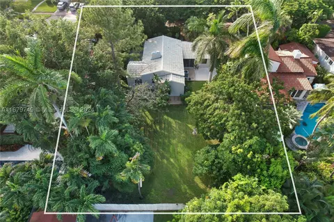 4449 Post Ave, Miami Beach, FL 33140