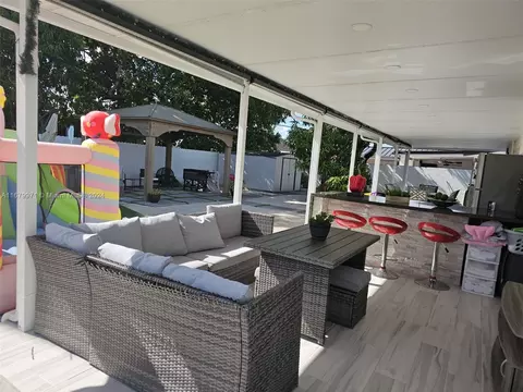 Other - 642 W 64th Dr, Hialeah, FL 33012 photo 6 of 7