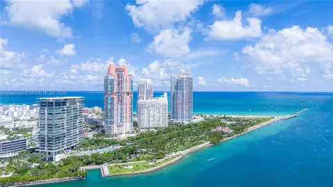 300 S Pointe Dr #3204, Miami Beach, FL 33139